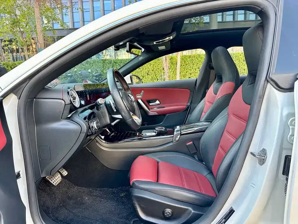 Mercedes-Benz CLA (Import) — фото 6