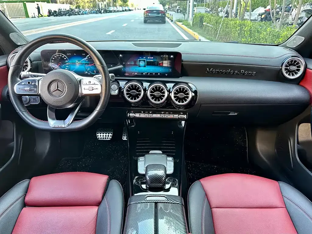 Mercedes-Benz CLA (Import) — фото 7