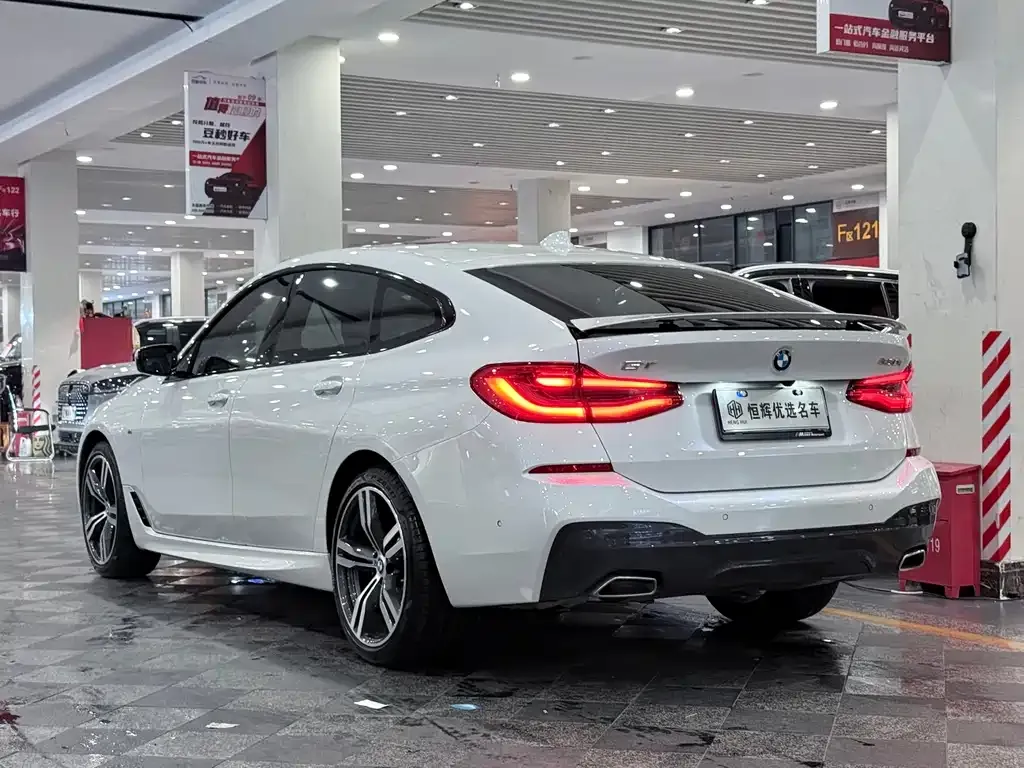 BMW 6 Series GT — фото 4