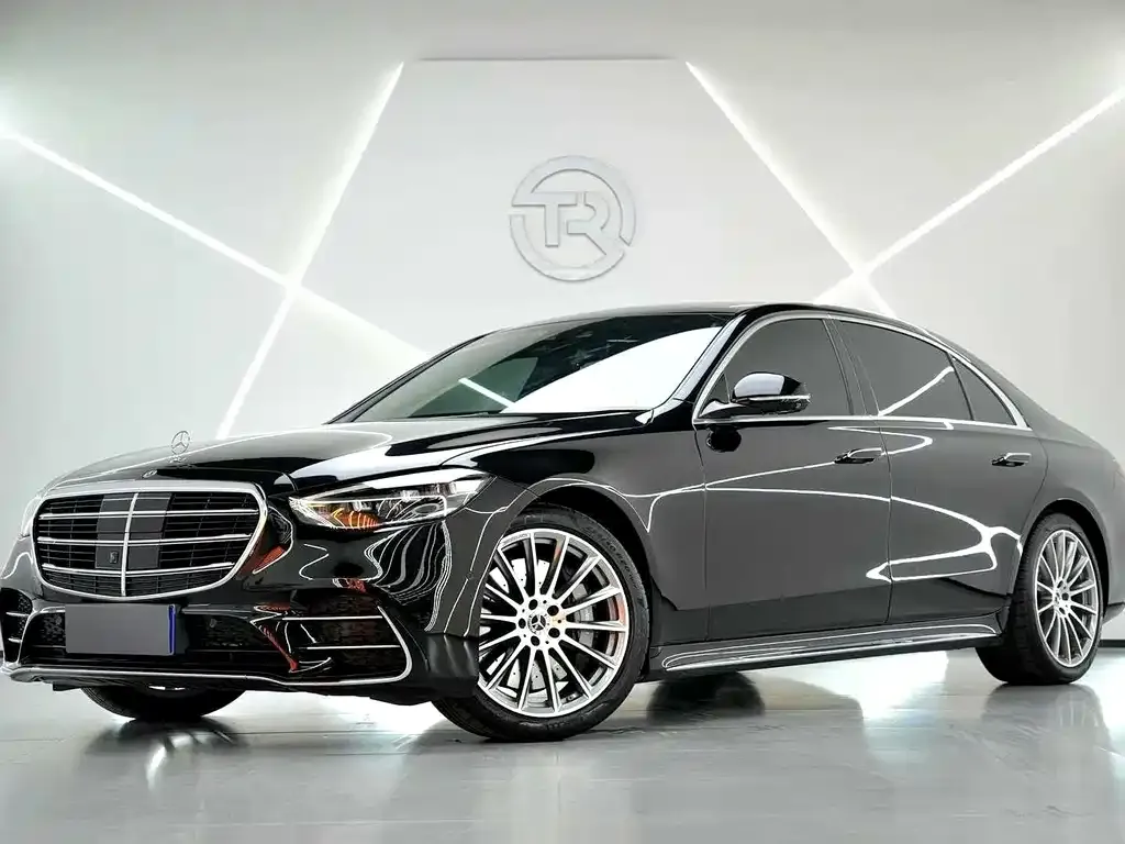 Mercedes-Benz S-Class — фото 1