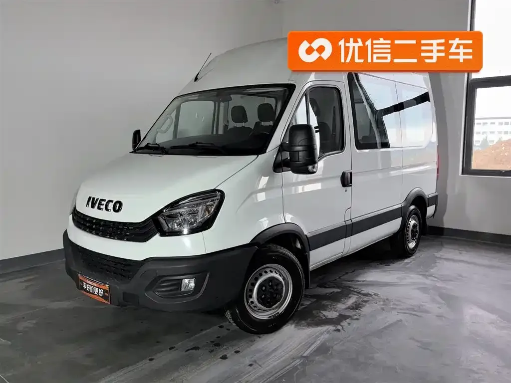IVECO Ousheng — фото 1