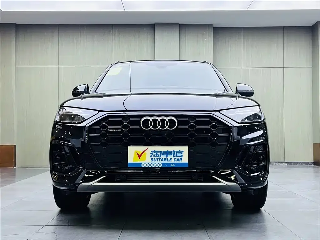 Audi Q5L — фото 2
