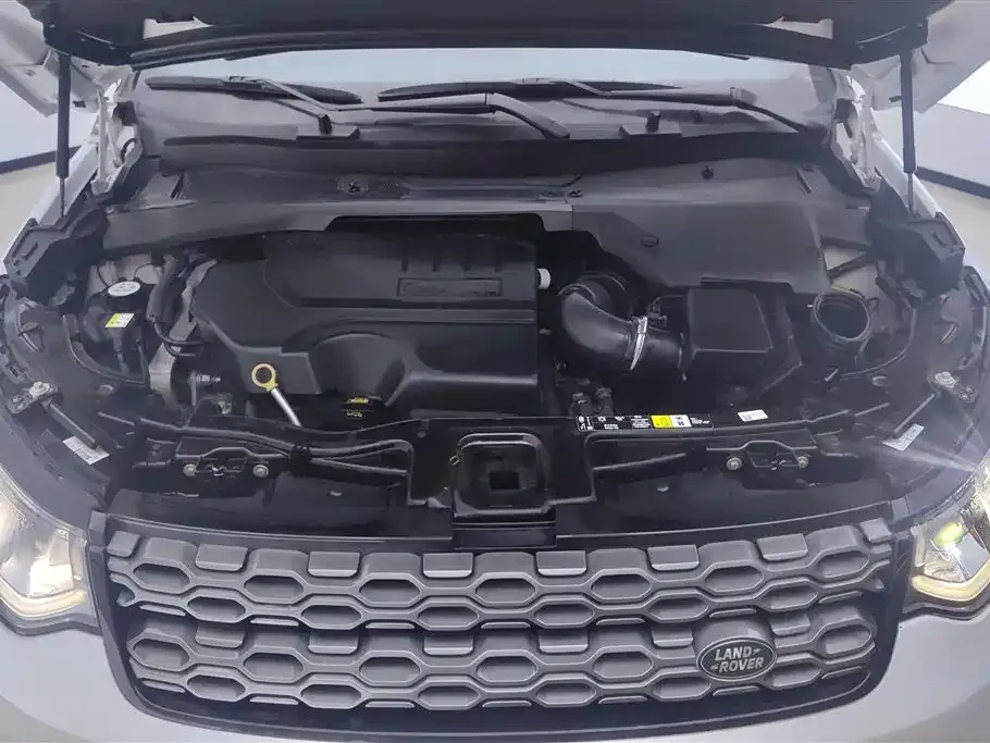 Land Rover Discovery Sport — фото 10