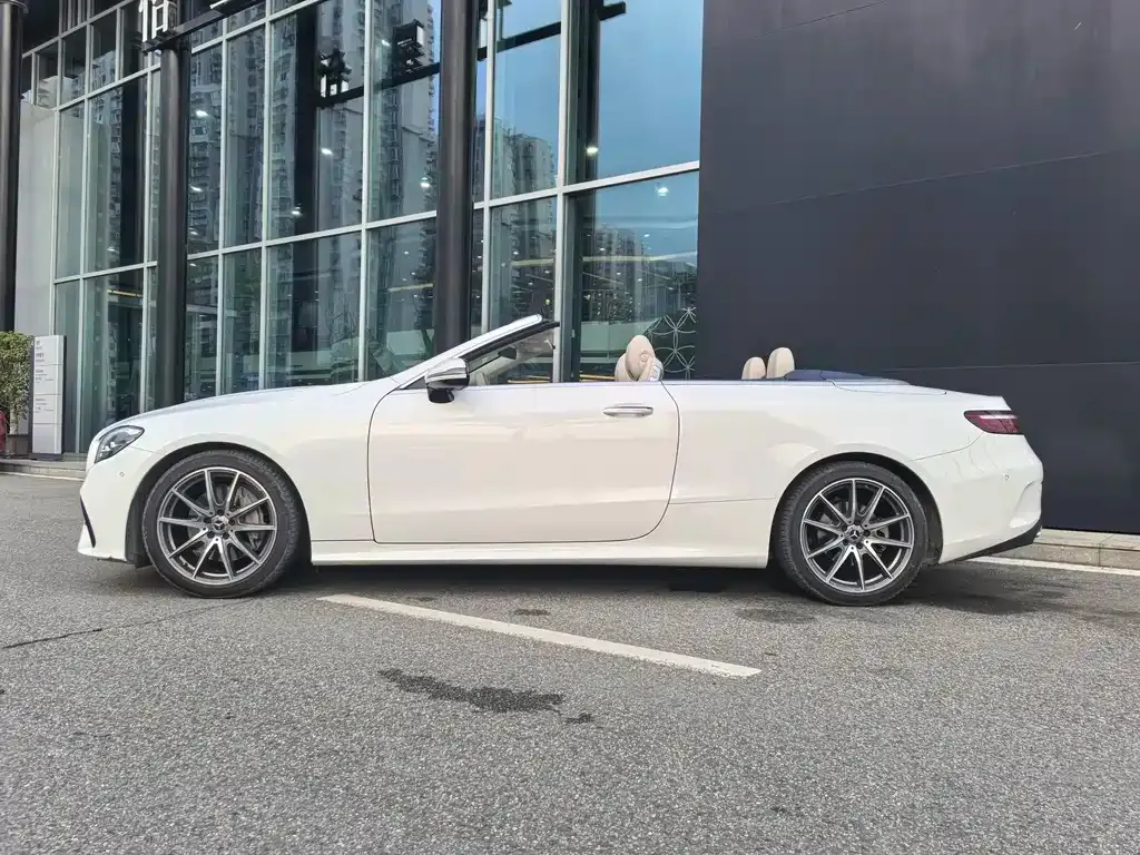 Mercedes-Benz E-Class (Import) — фото 4