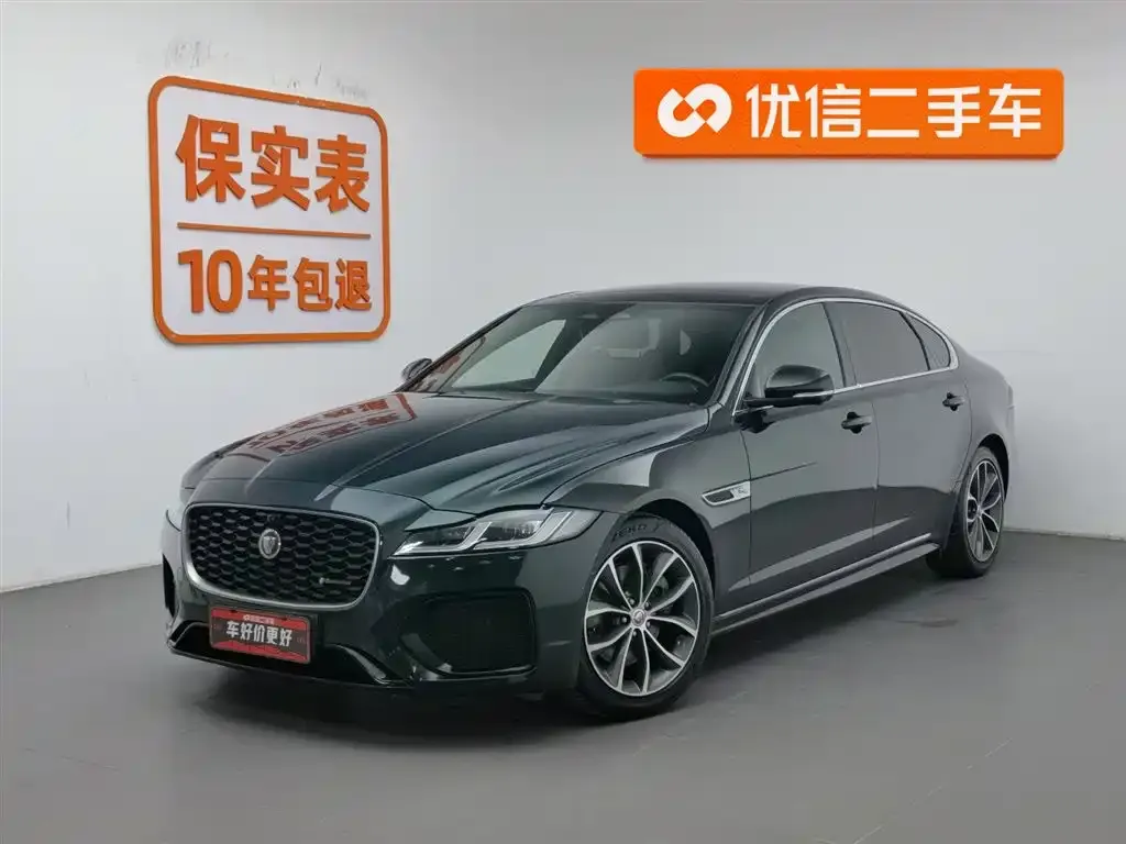 Jaguar XFL — фото 1