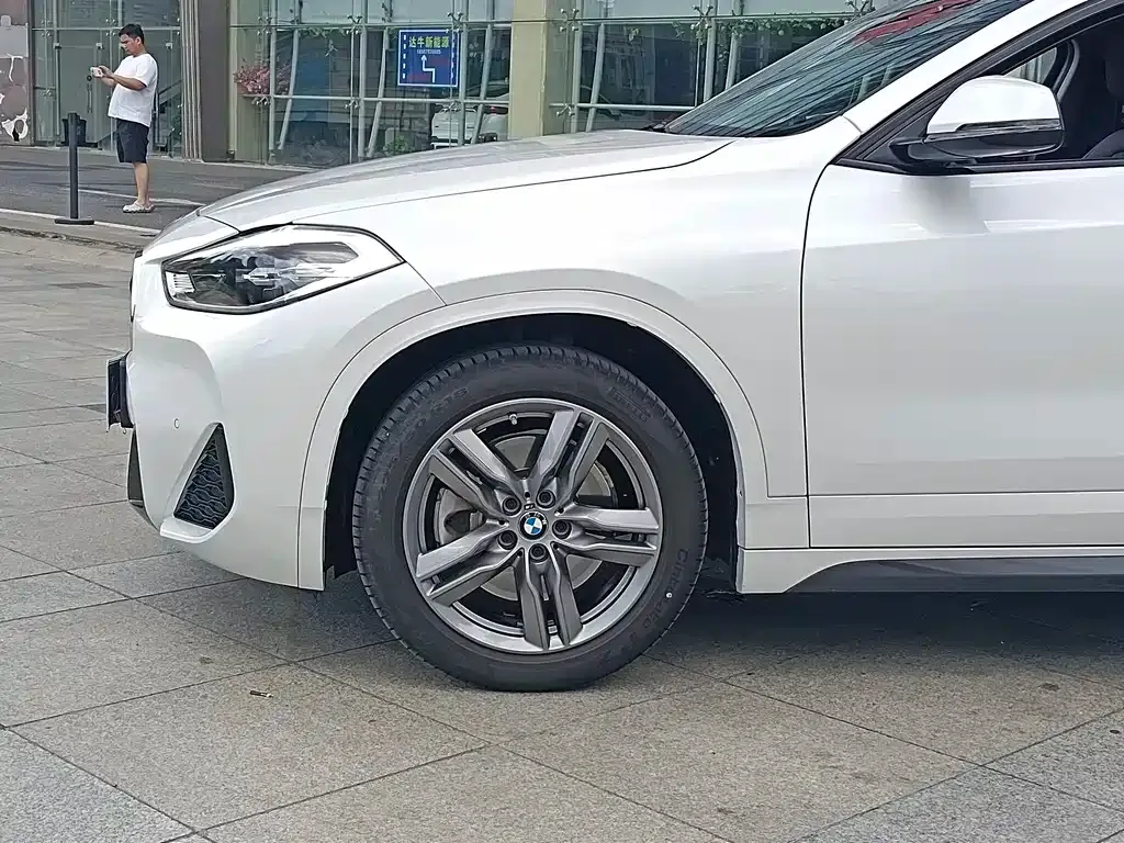 BMW X2 — фото 4