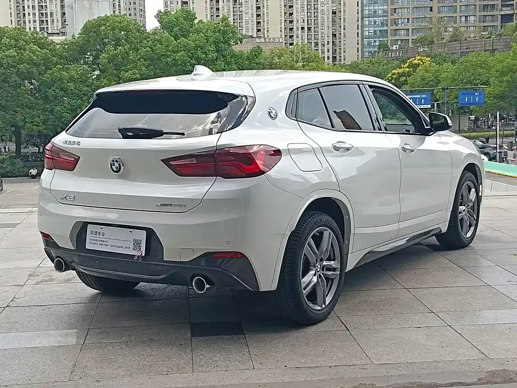 BMW X2 — фото 8