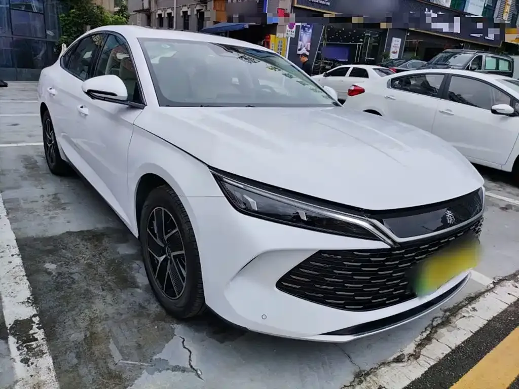 BYD Qin L — фото 4