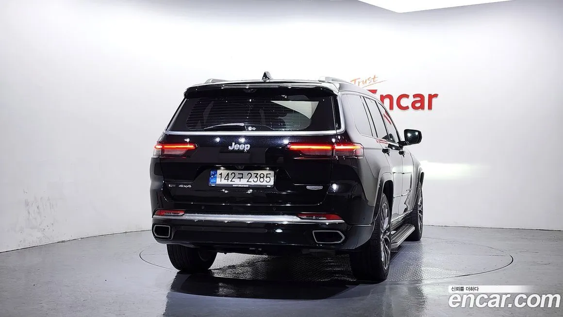 Jeep Cherokee — фото 4