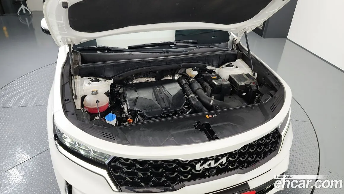 Kia Sorento — фото 6