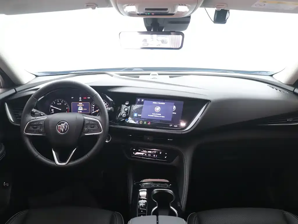 Buick Envision Plus — фото 6
