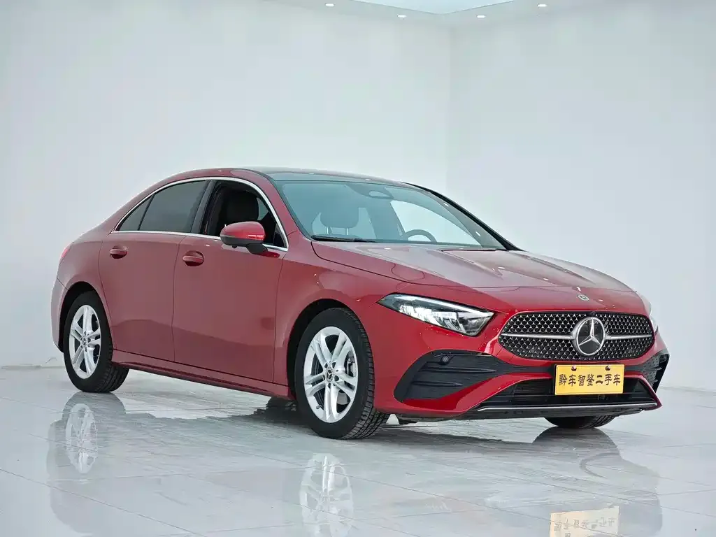 Mercedes-Benz A-Class — фото 3
