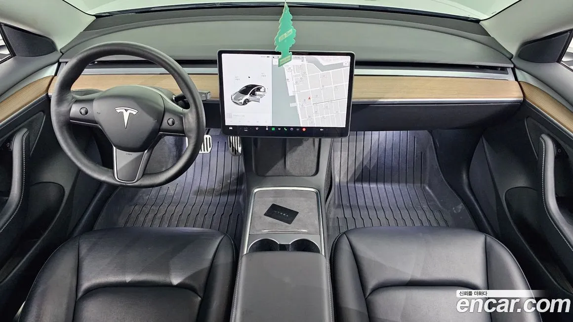 Tesla Model 3 — фото 7