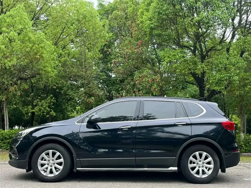 Buick Envision Plus — фото 7