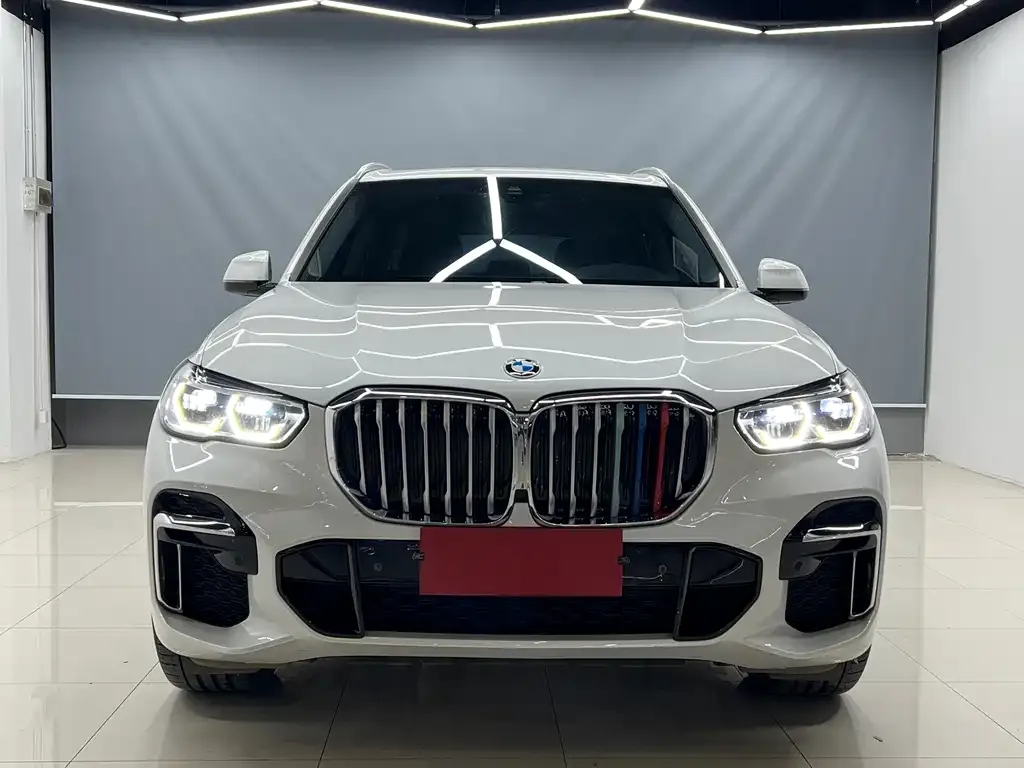BMW X5 — фото 2