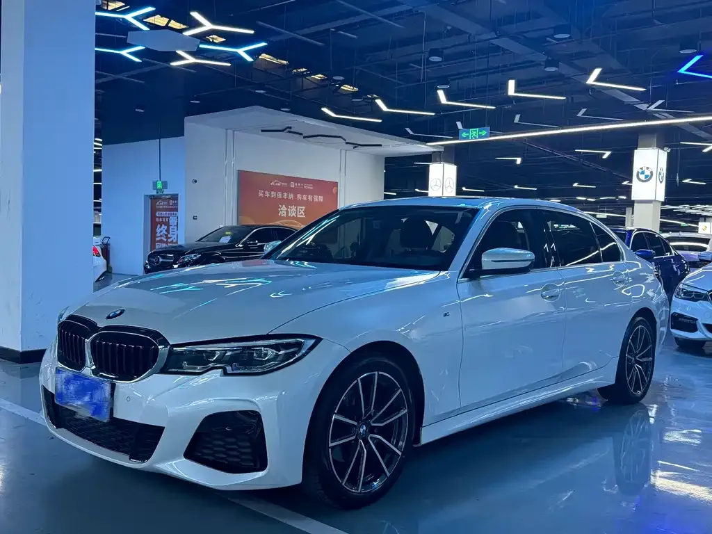 BMW 3 Series — фото 1