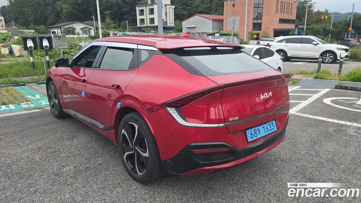 Kia EV6 — фото 6