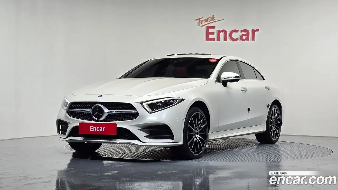 Mercedes-Benz CLS-Class — фото 1