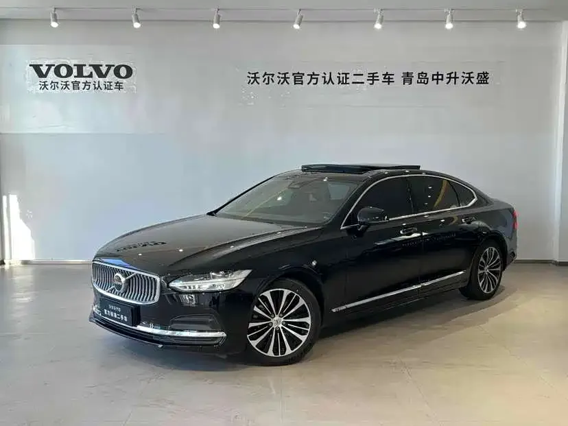 Volvo S90 — фото 1