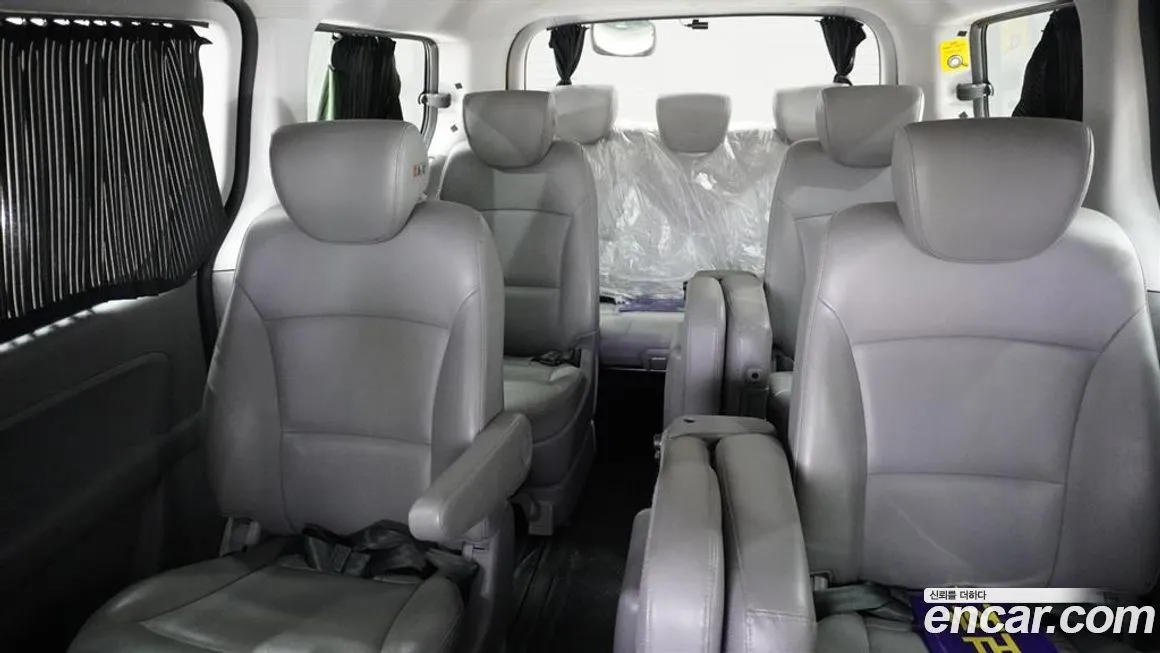 Hyundai Starex — фото 10