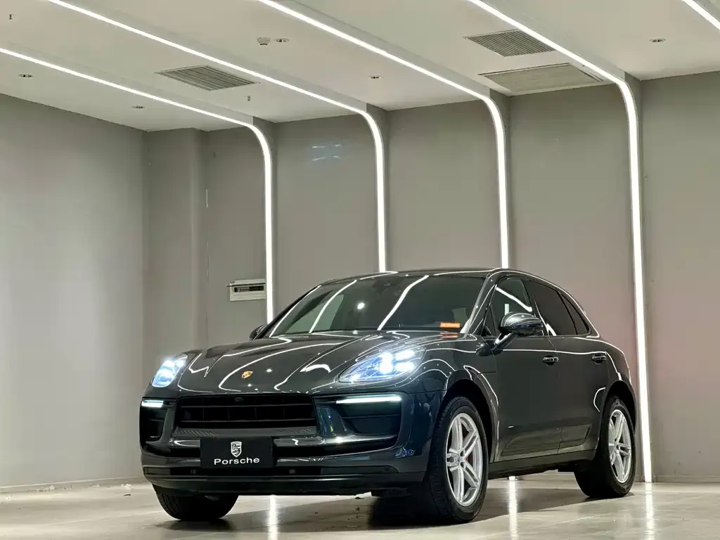 Porsche Macan — фото 1