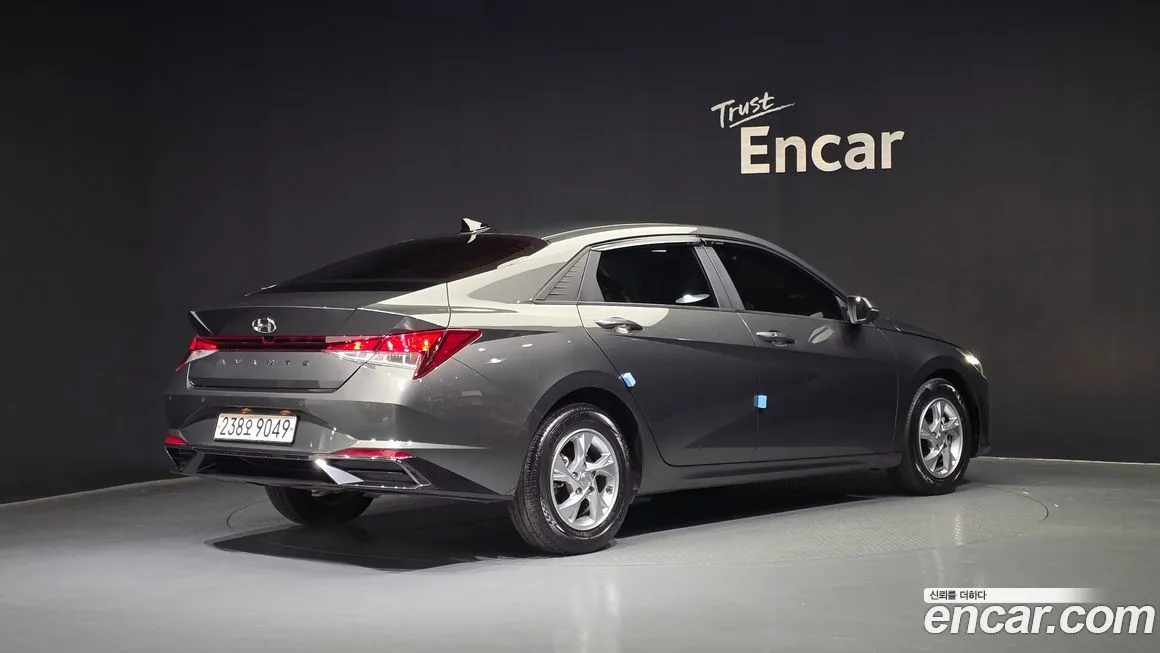Hyundai AVANTE — фото 2