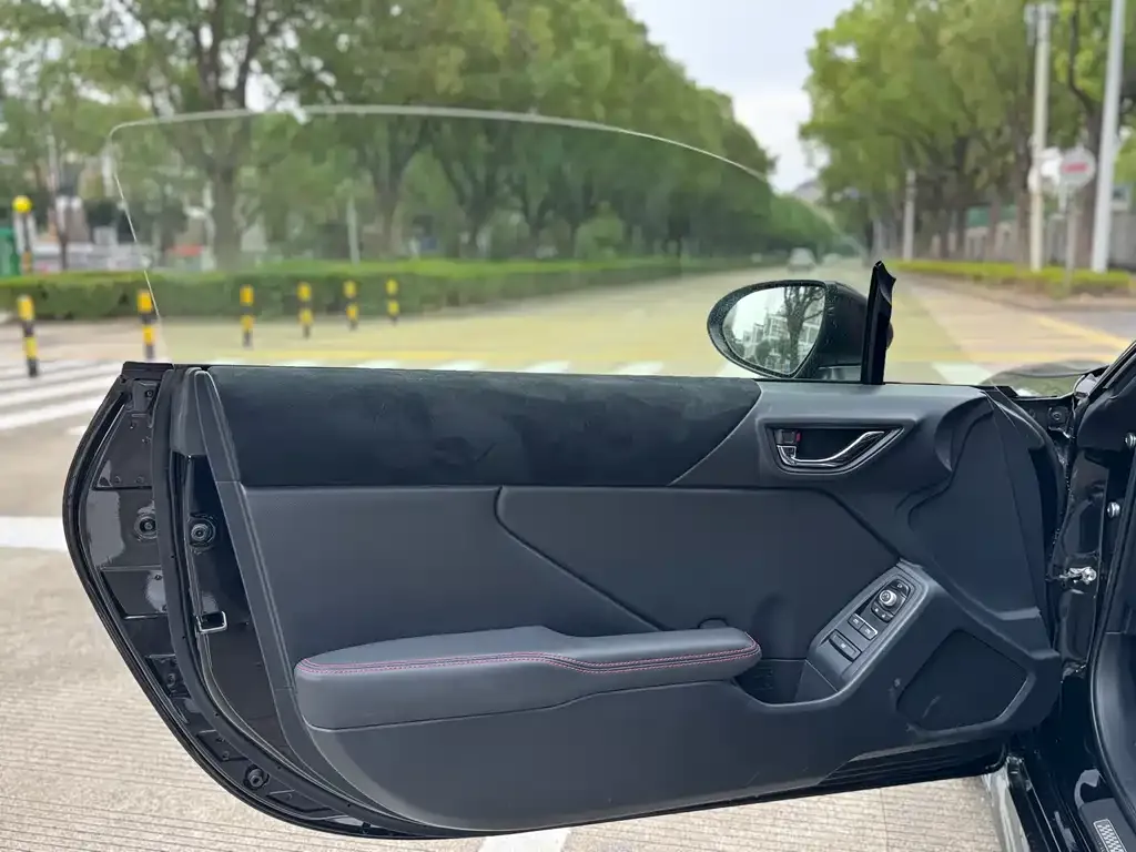 Subaru BRZ — фото 7