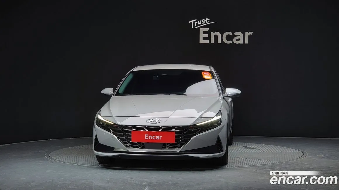 Hyundai AVANTE — фото 3