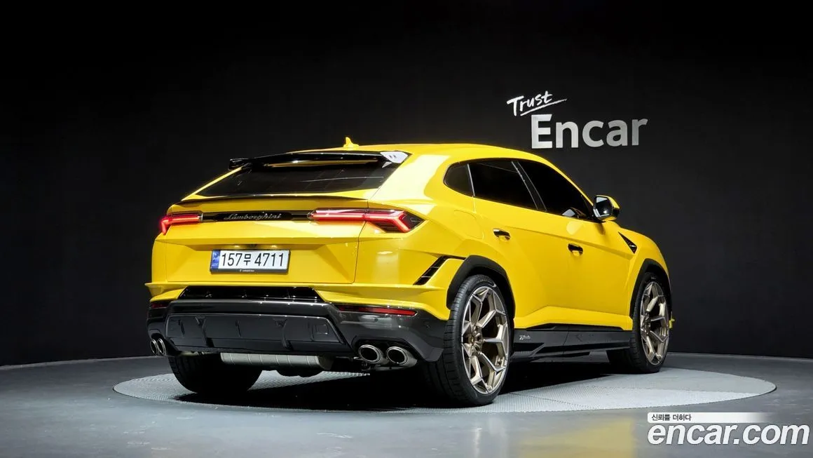Lamborghini Urus — фото 2