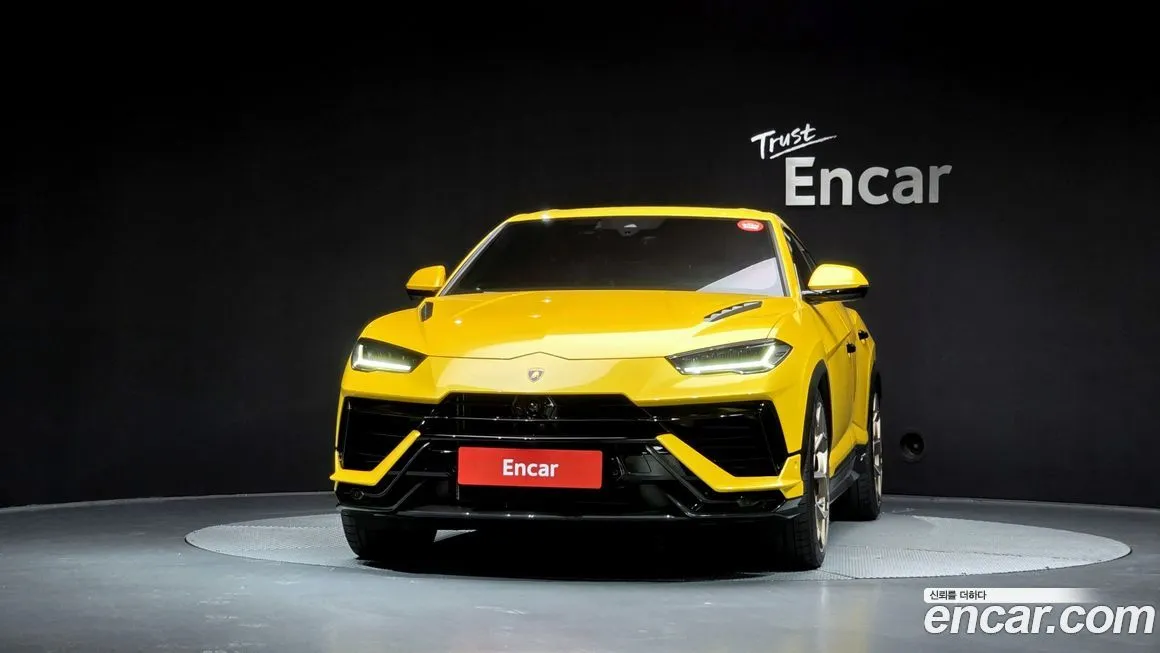 Lamborghini Urus — фото 3