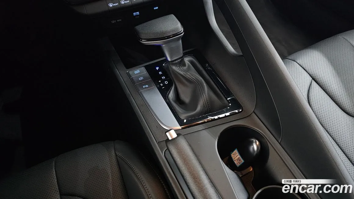 Hyundai AVANTE — фото 9