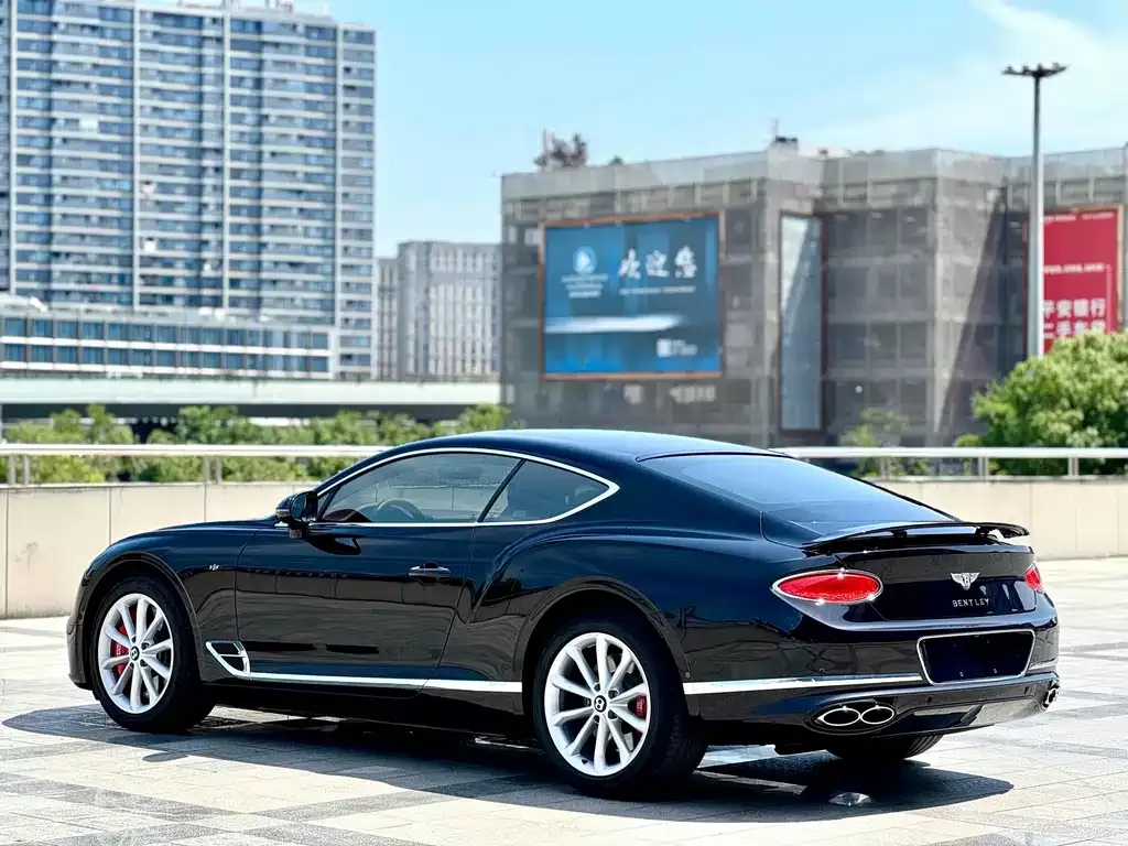 Bentley Continental — фото 7