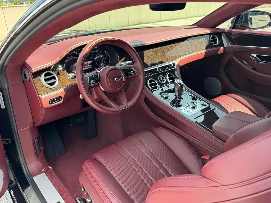 Bentley Continental — фото 8