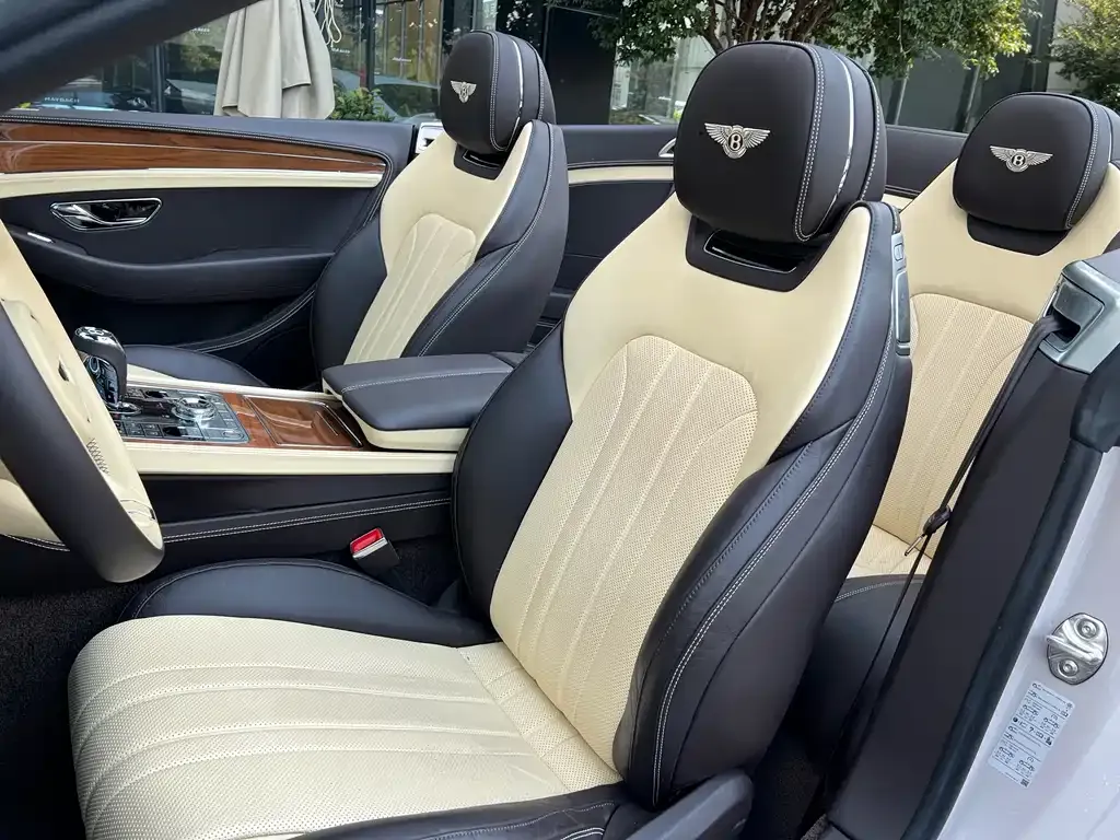 Bentley Continental — фото 9