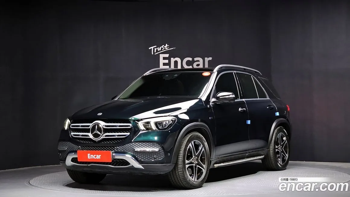 Mercedes-Benz GLE-Class — фото 1