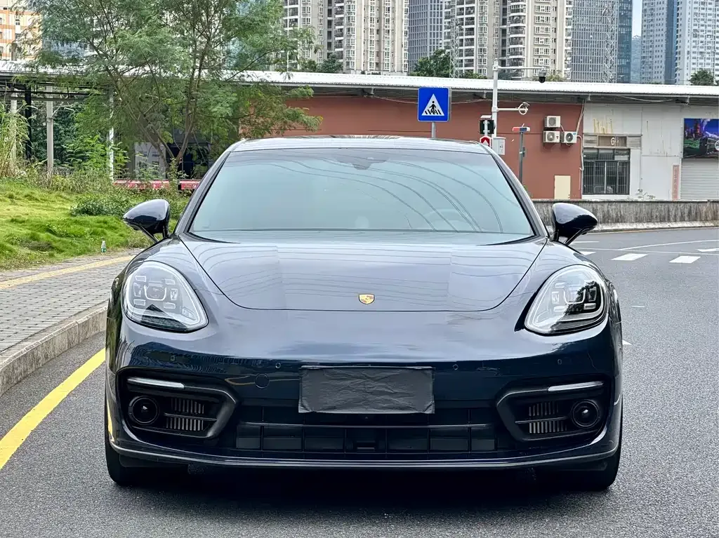 Porsche Panamera — фото 2