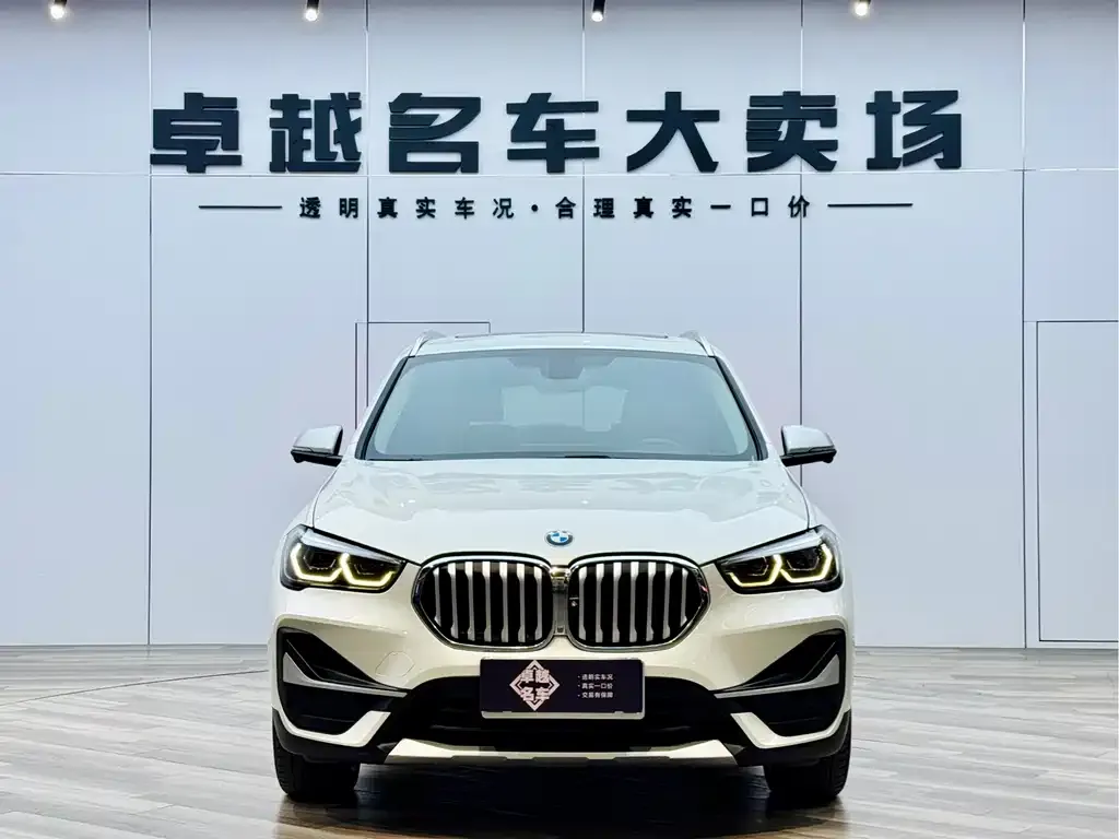 BMW X1 — фото 2