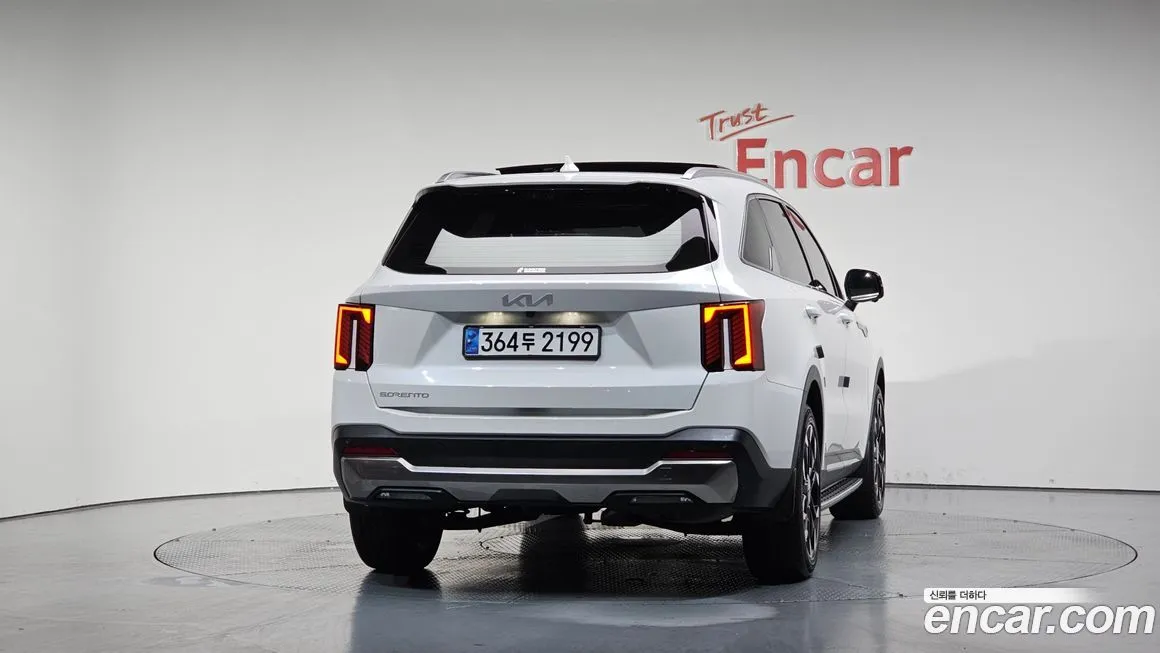 Kia Sorento — фото 4