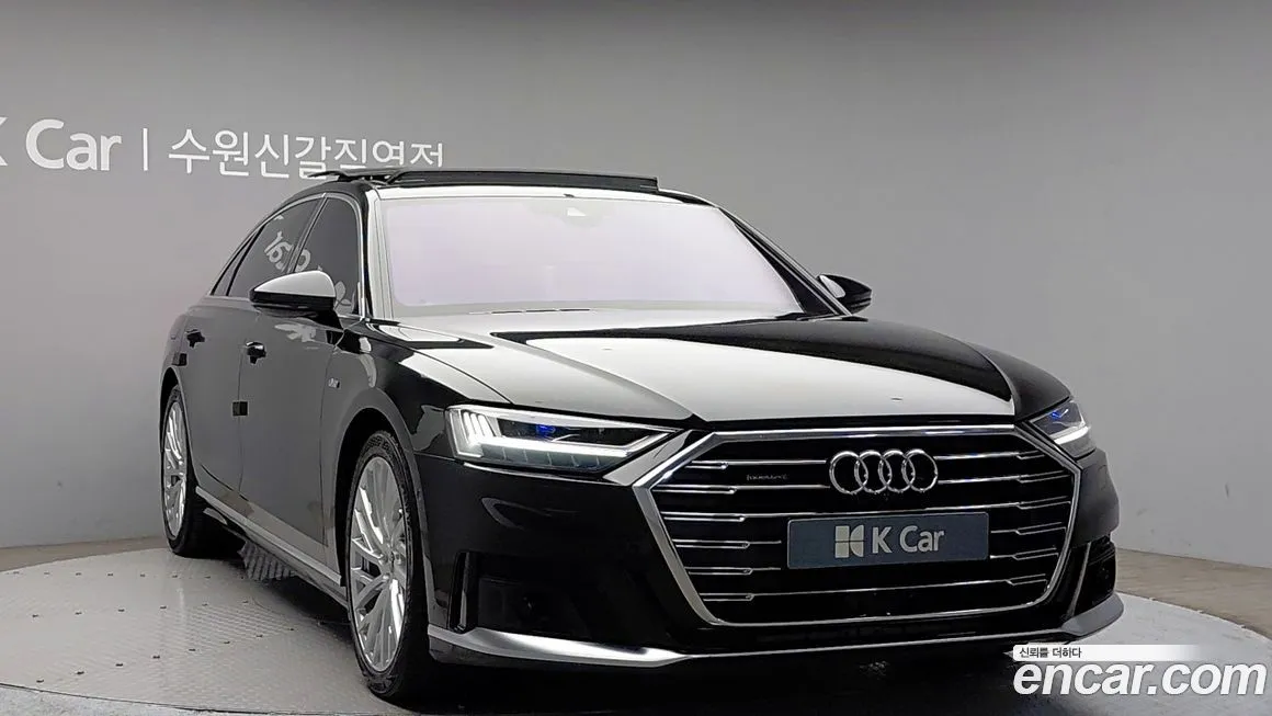 Audi A8 — фото 3