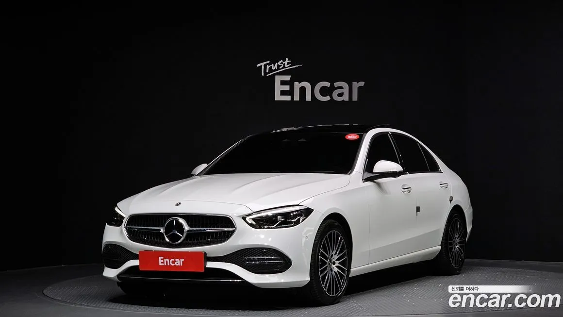 Mercedes-Benz C-Class — фото 1