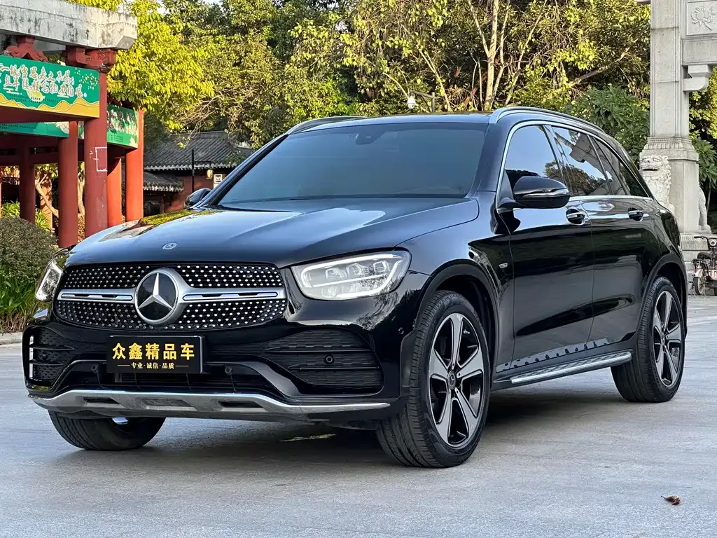Mercedes-Benz GLC — фото 1