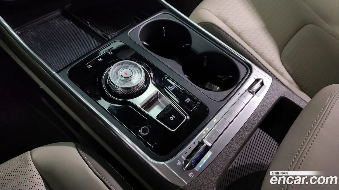 Kia Carnival — фото 9