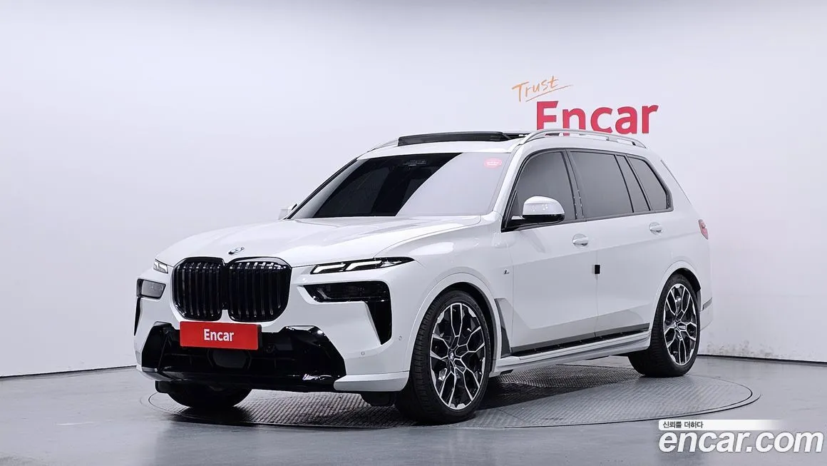 BMW X7 — фото 1