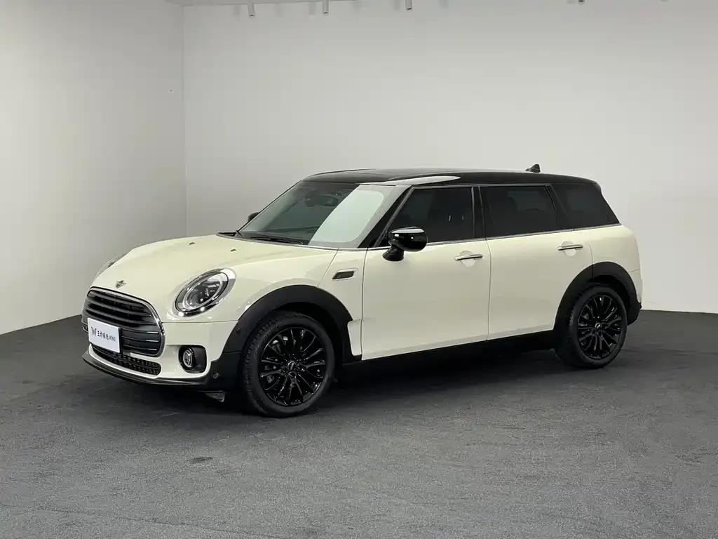 MINI Clubman — фото 3