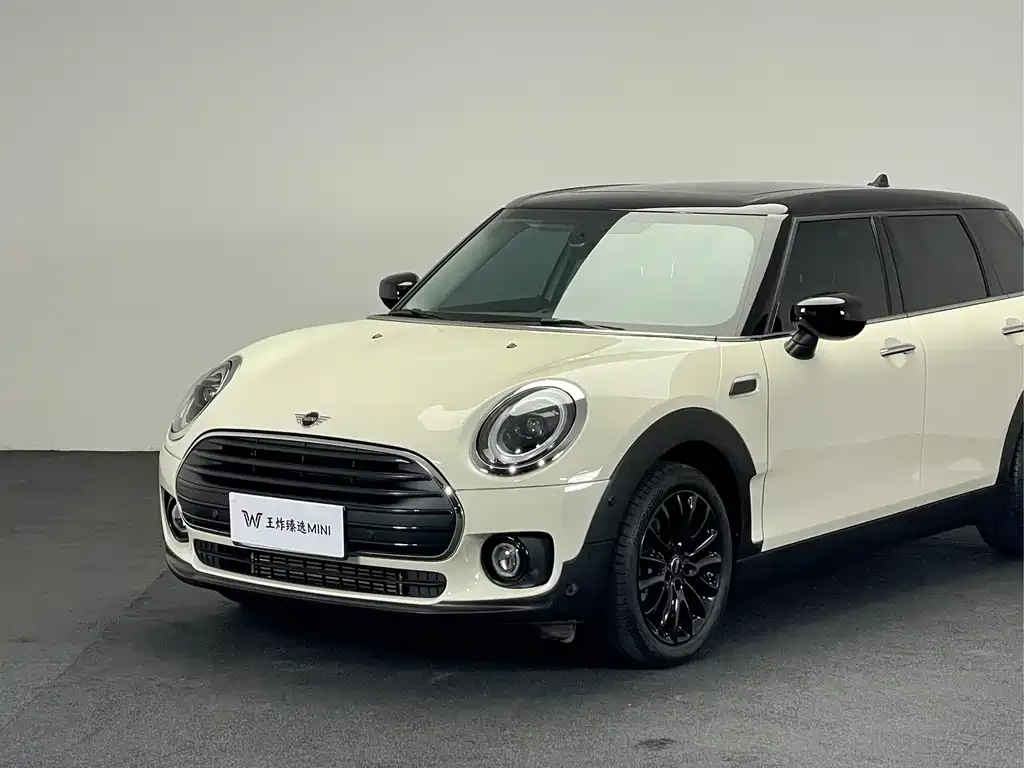 MINI Clubman — фото 6