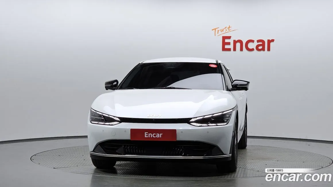 Kia EV6 — фото 3