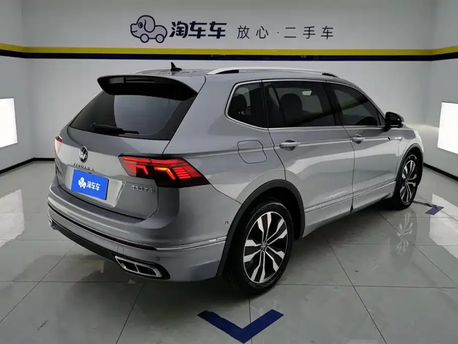 Volkswagen Tiguan L — фото 3