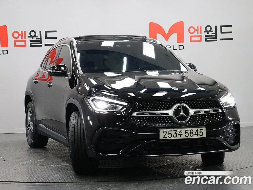 Mercedes-Benz GLA-Class — фото 3