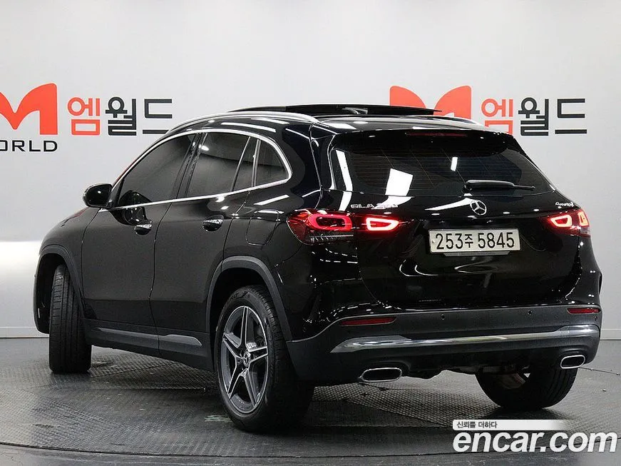 Mercedes-Benz GLA-Class — фото 4