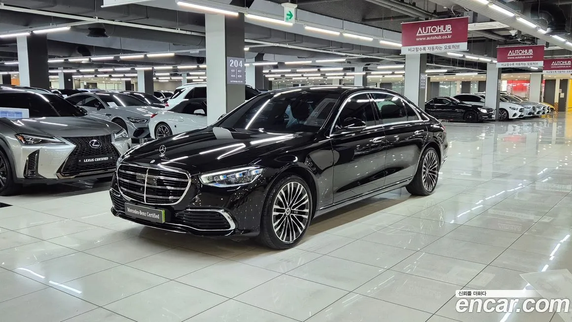 Mercedes-Benz S-Class — фото 1